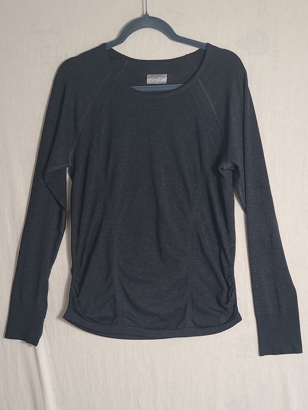 Athleta Long-Sleeve Ruched Sides Crew Workout Top - Black Heathered Size XL
